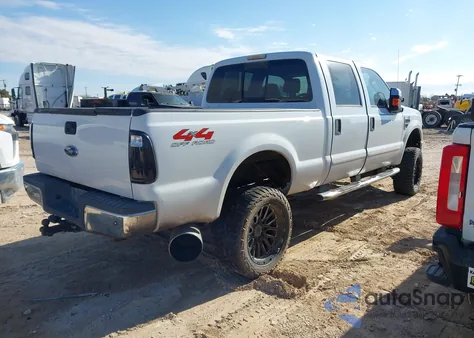 2008 Ford F-250 Fx4/Harley-Davidson/King Ranch/Lariat/Xl/Xlt z USA, uszkodzony, nr VIN 1FTSW21R68ED18896